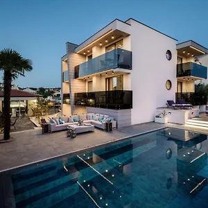 Luxury In Curiera Pensjonat